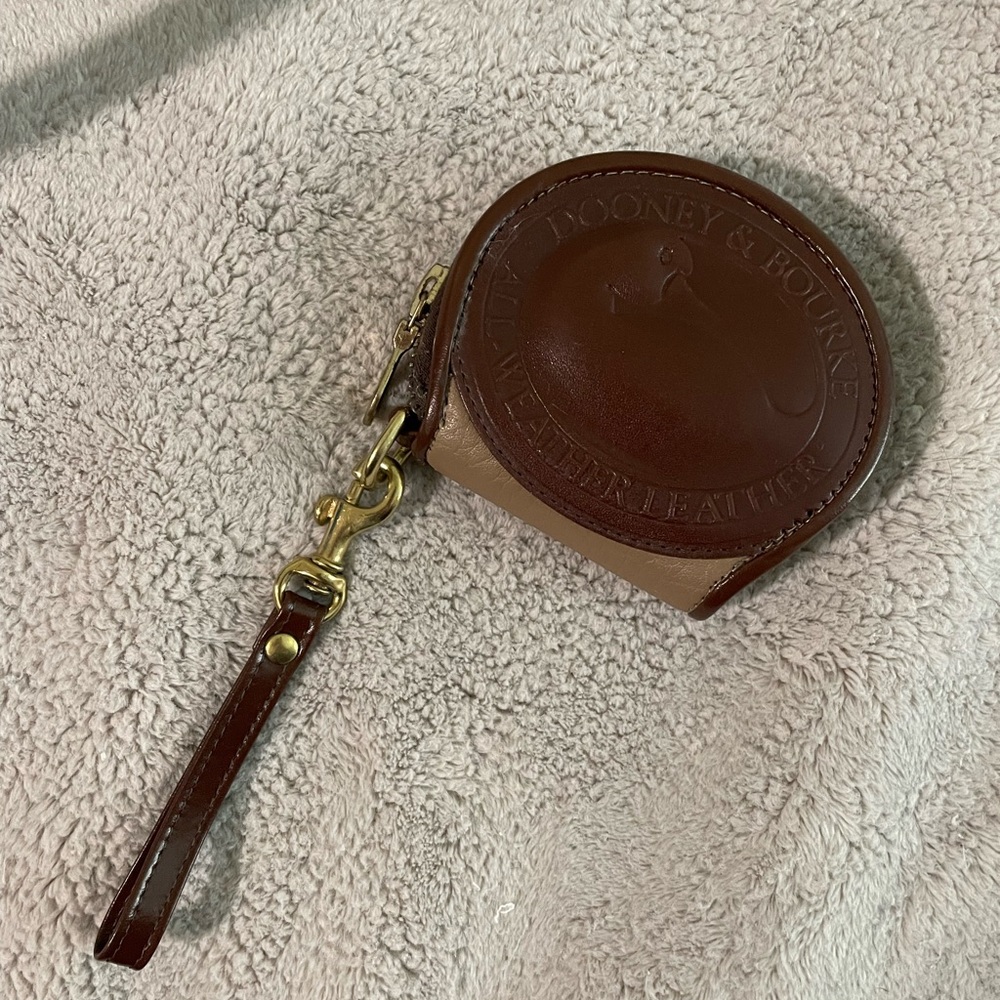 Vintage Dooney & Bourke change purse